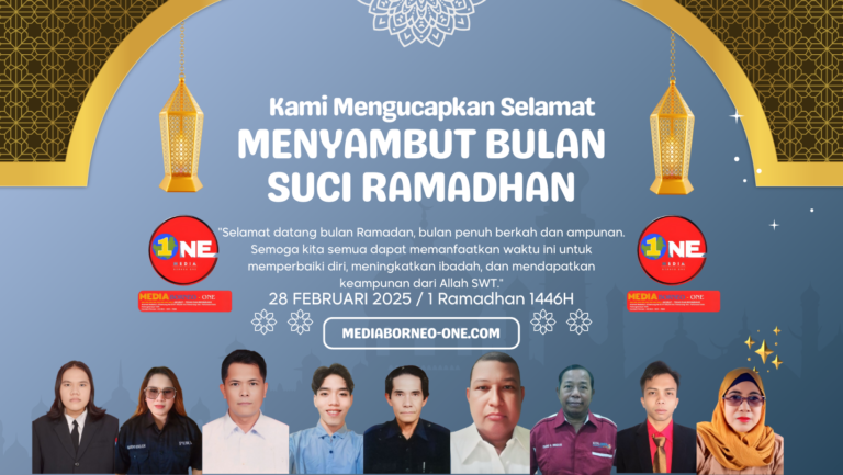 Biru Emas Moderen Menyambut Bulan Suci Ramadhan Facebook Cover